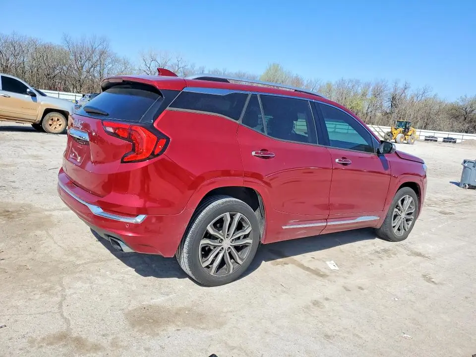 2019 GMC TERRAIN DENALI  