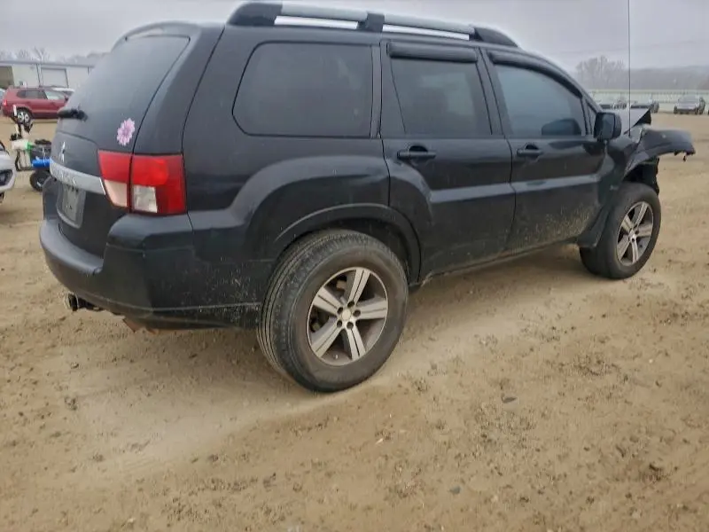 2010 MITSUBISHI ENDEAVOR SE  