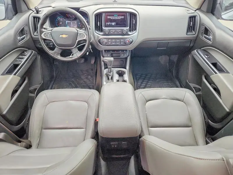 2017 CHEVROLET COLORADO LT  