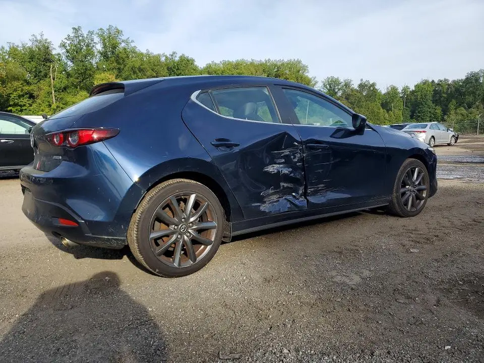 2019 MAZDA 3   