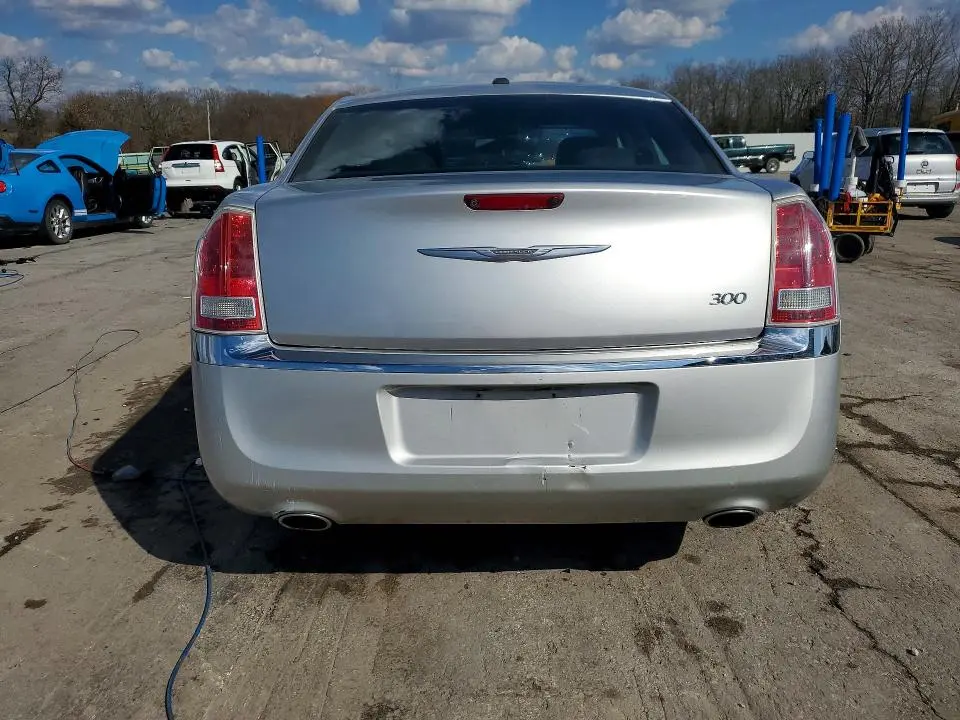 2012 CHRYSLER 300 LIMITED  
