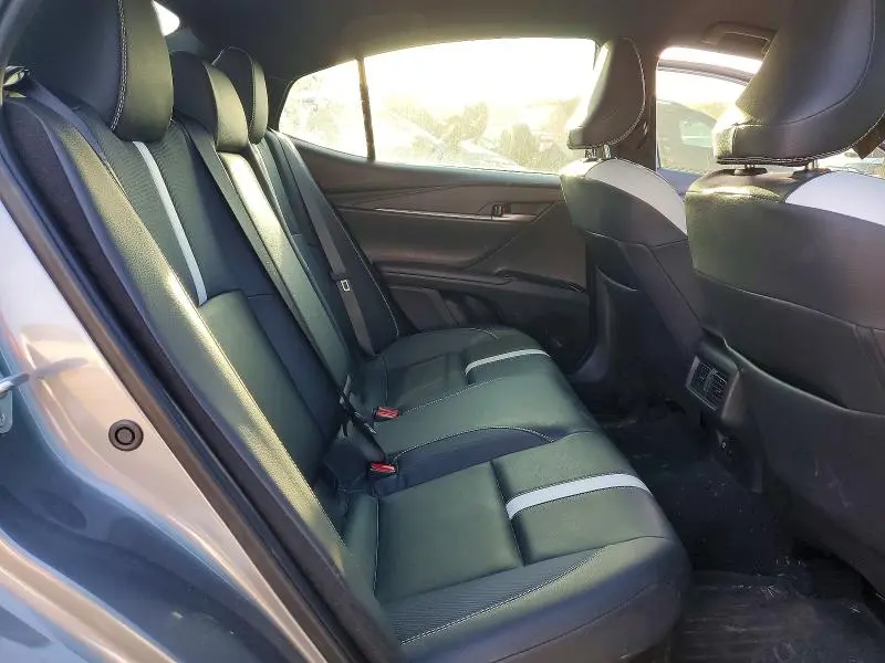 2025 TOYOTA CAMRY   