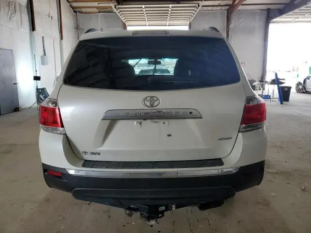 2013 TOYOTA HIGHLANDER BASE