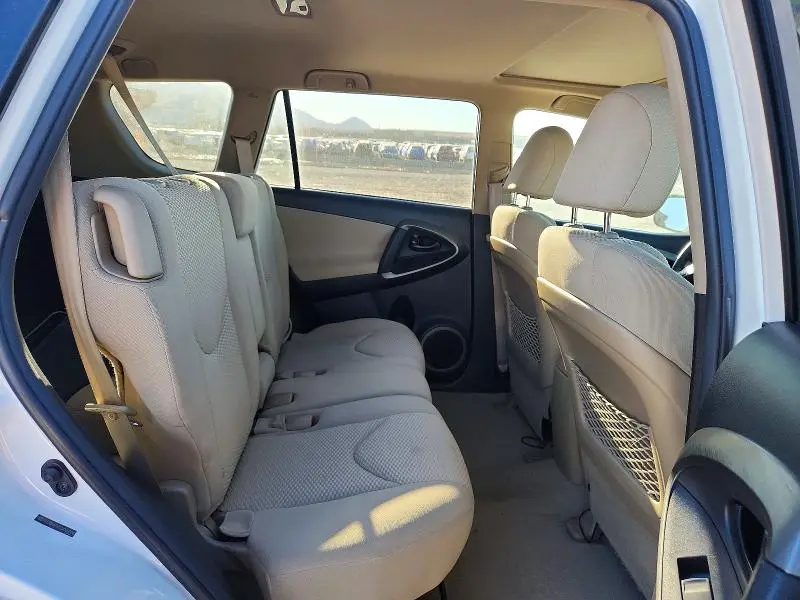 2012 TOYOTA RAV4 BASE  