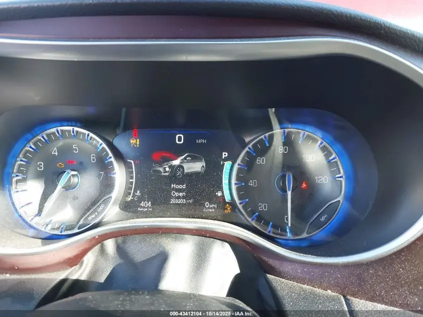 2017 CHRYSLER PACIFICA LIMITED