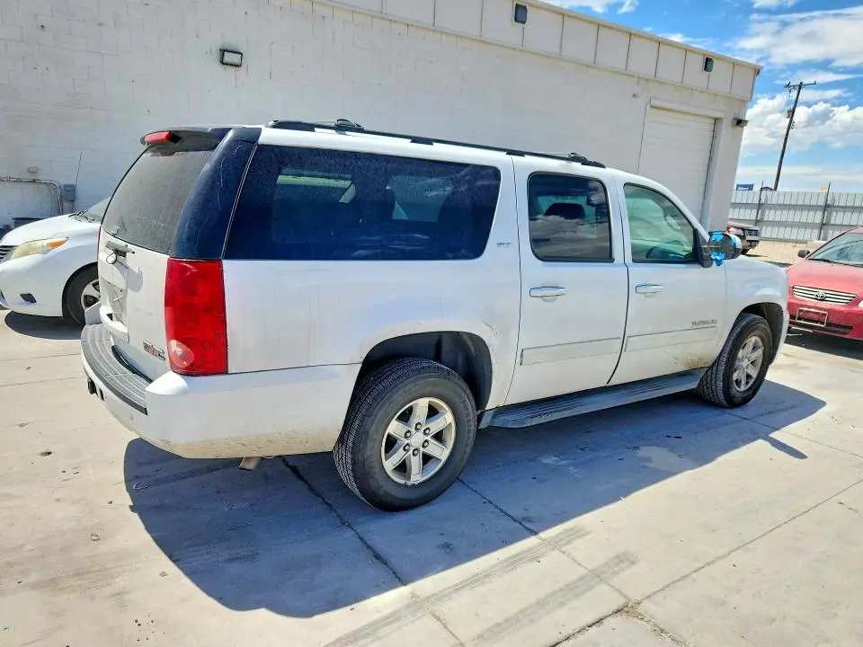 2012 GMC YUKON XL K1500 SLT  