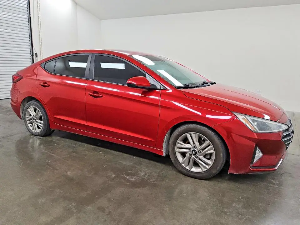 2019 HYUNDAI ELANTRA SEL  