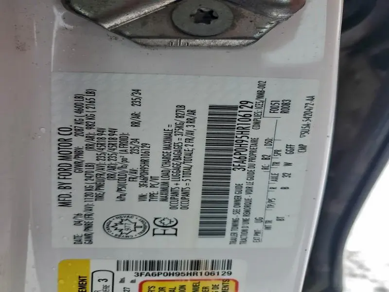 2017 FORD FUSION SE  