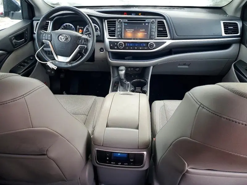 2019 TOYOTA HIGHLANDER LIMITED  