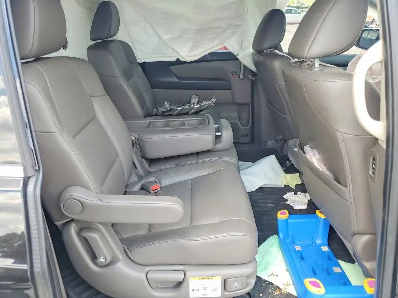2011 HONDA ODYSSEY TOURING  