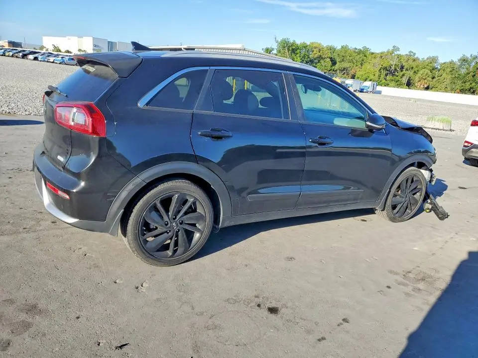 2019 KIA NIRO TOURING  