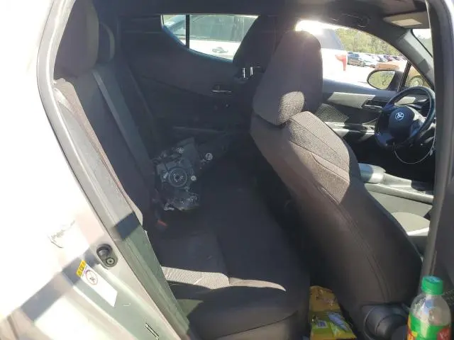 2019 TOYOTA C-HR XLE  