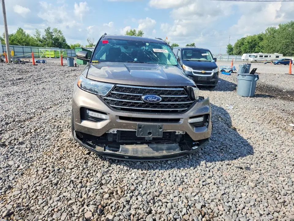 2021 FORD EXPLORER XLT  