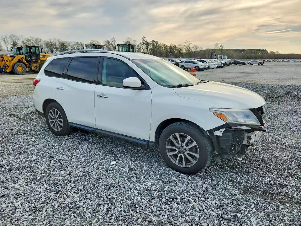 2015 NISSAN PATHFINDER S  