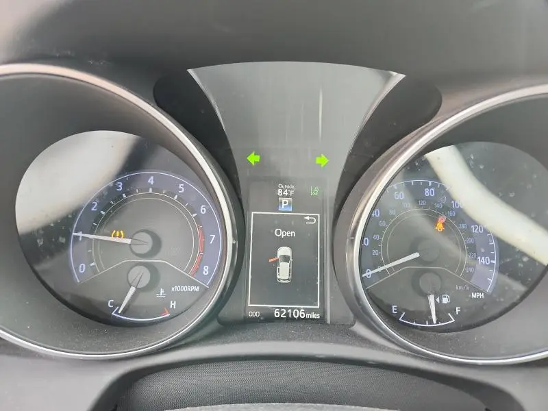 2018 TOYOTA COROLLA IM   