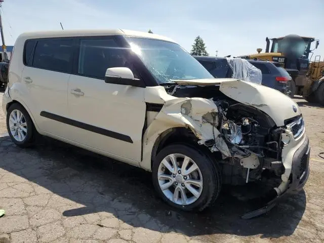 2013 KIA SOUL +  