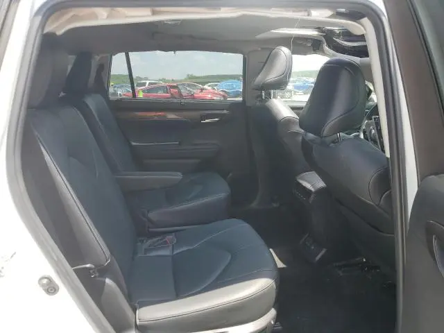2023 TOYOTA HIGHLANDER L  