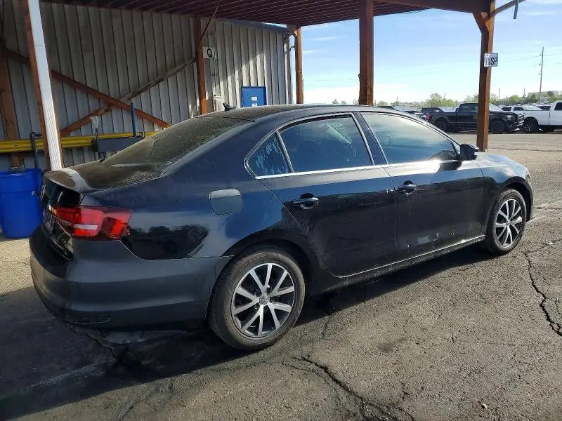 2016 VOLKSWAGEN JETTA SE  