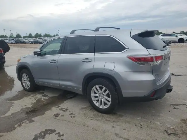 2015 TOYOTA HIGHLANDER LE  