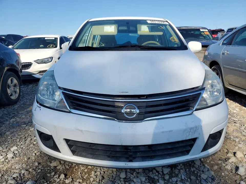 2010 NISSAN VERSA 1.8 S  