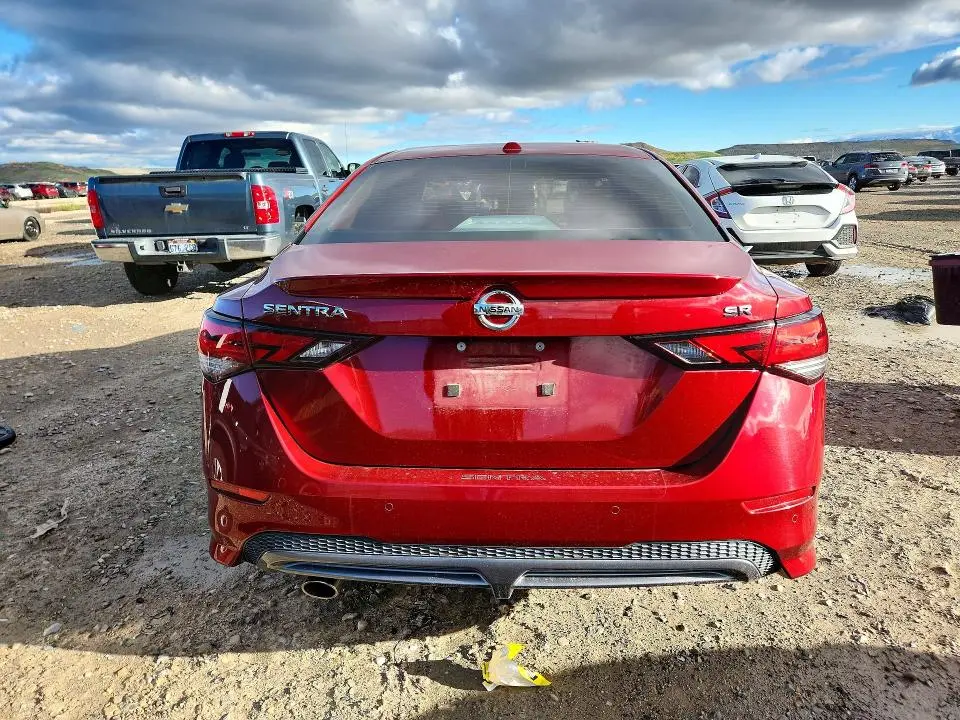 2021 NISSAN SENTRA SR  