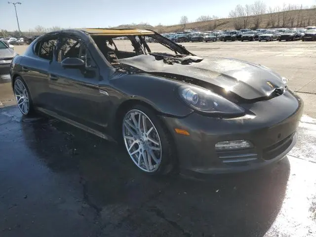 2012 PORSCHE PANAMERA 2  