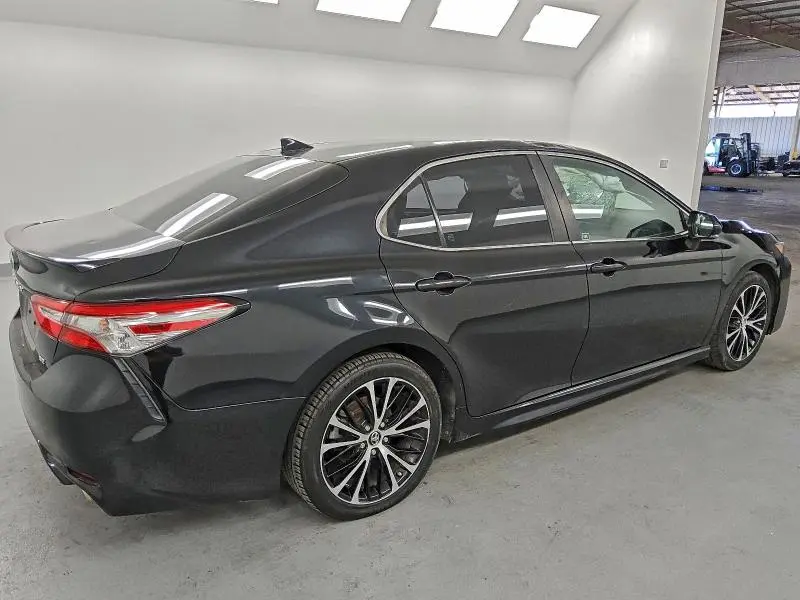2019 TOYOTA CAMRY L  