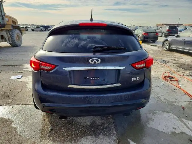 2011 INFINITI FX35   