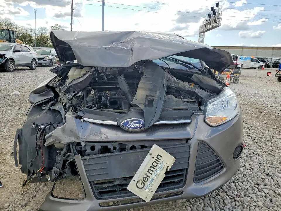 2013 FORD FOCUS SE  
