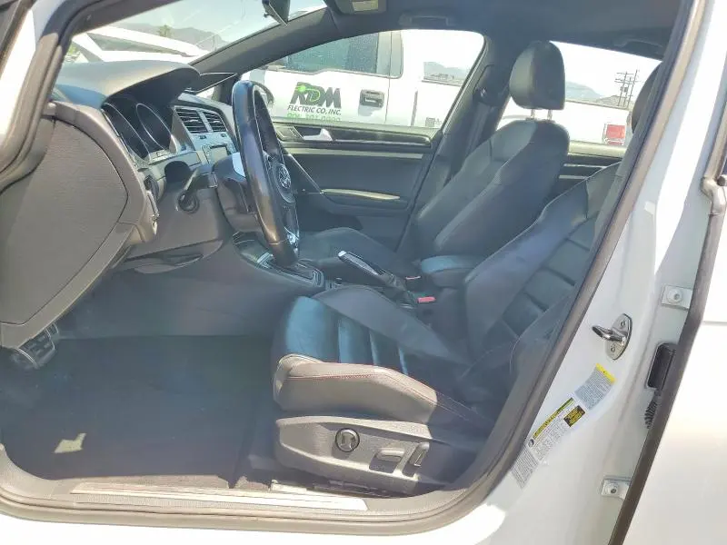 2015 VOLKSWAGEN GTI   