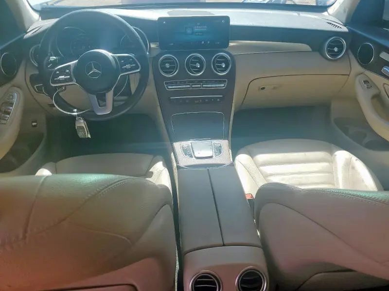 2020 MERCEDES-BENZ GLC 300  