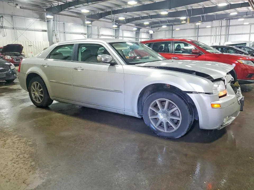 2010 CHRYSLER 300 TOURING  