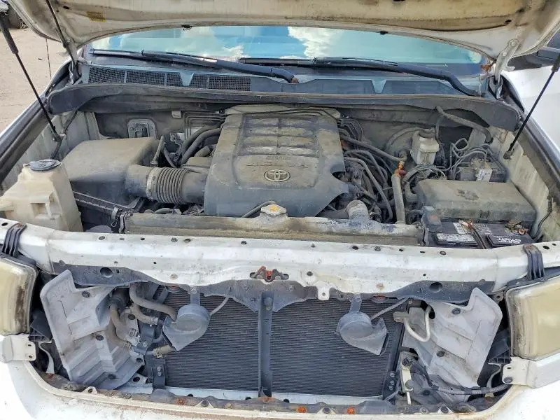2013 TOYOTA TUNDRA CREWMAX SR5  
