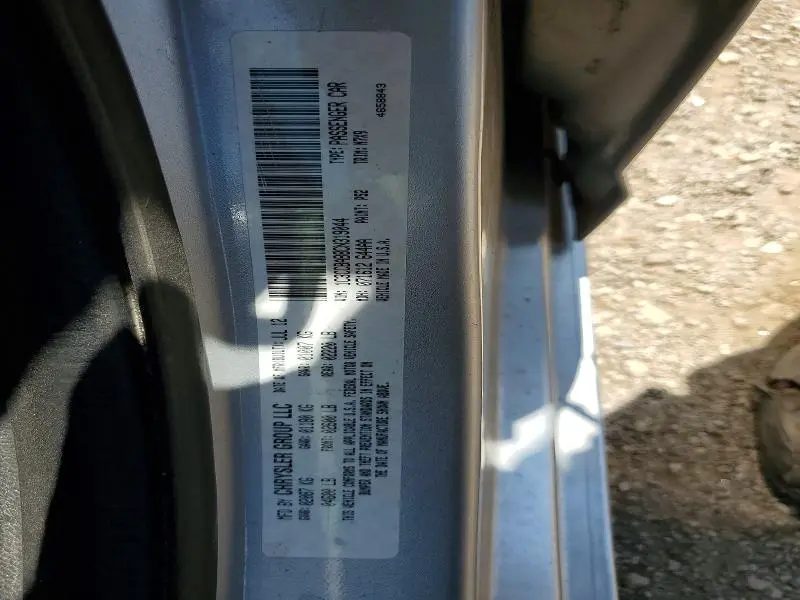 2012 CHRYSLER 200 LX  