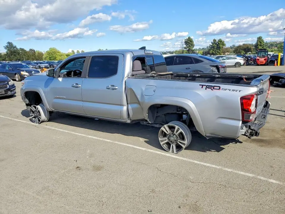 2019 TOYOTA TACOMA TRD SPORT  