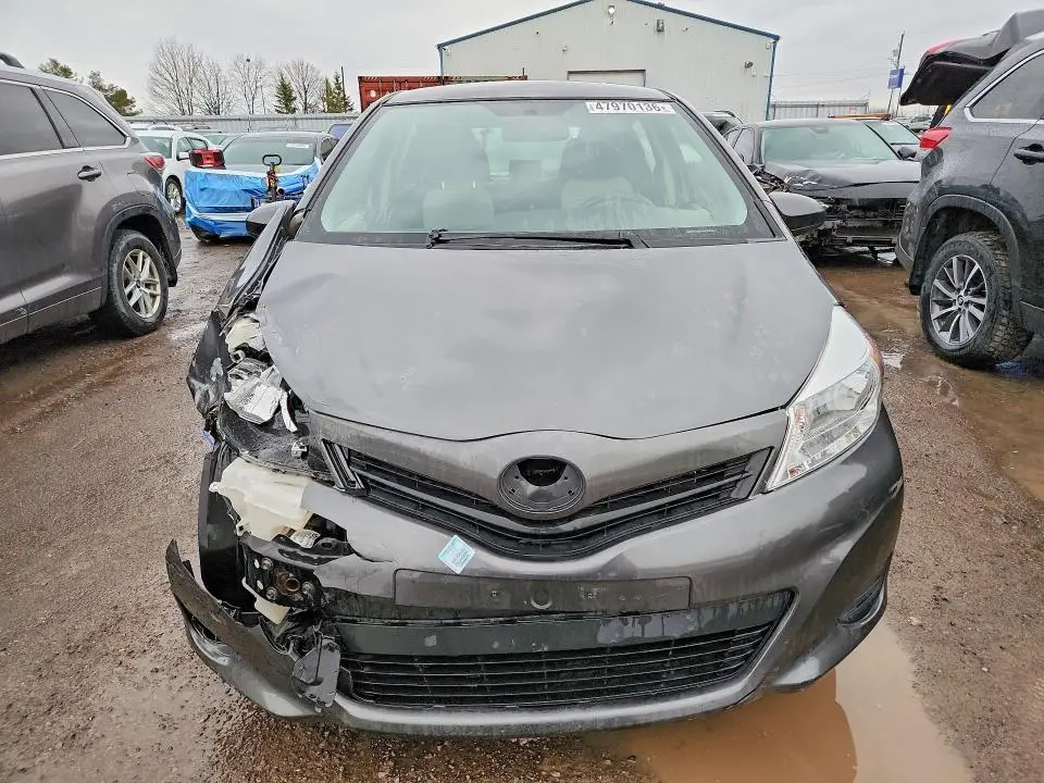 2012 TOYOTA YARIS 5-DOOR L  
