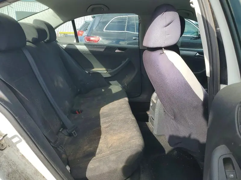 2015 VOLKSWAGEN JETTA TDI  