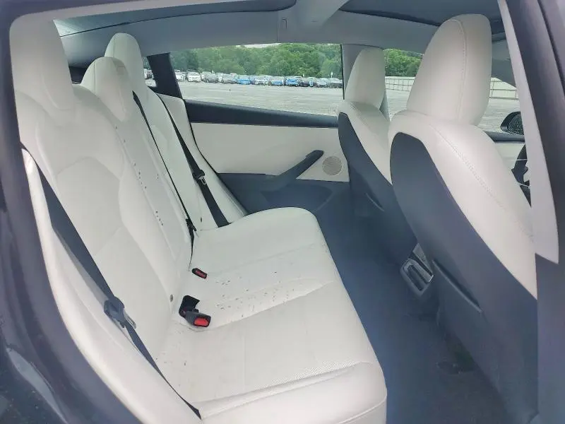 2026 TESLA MODEL 3   