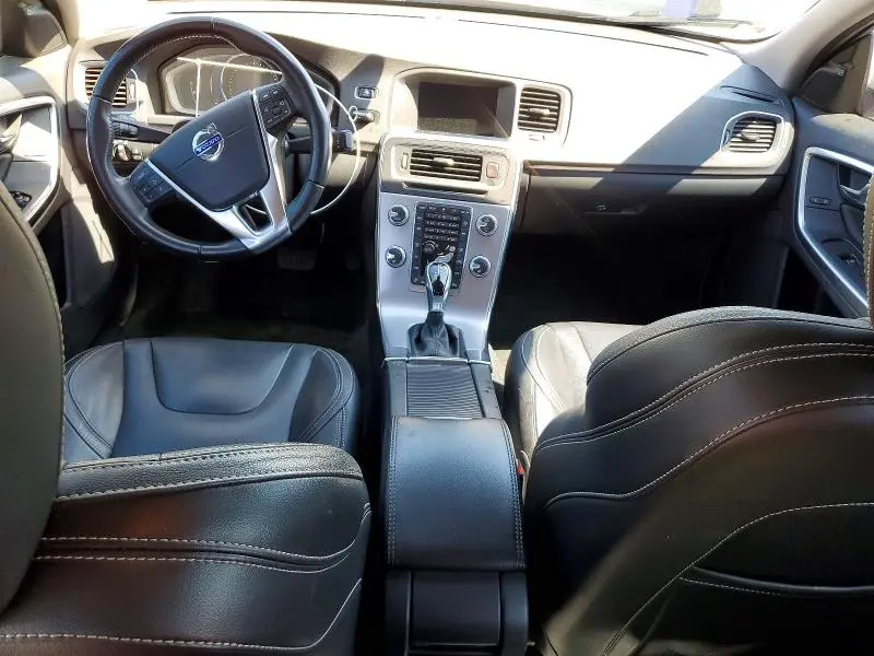 2017 VOLVO S60 DYNAMIC  