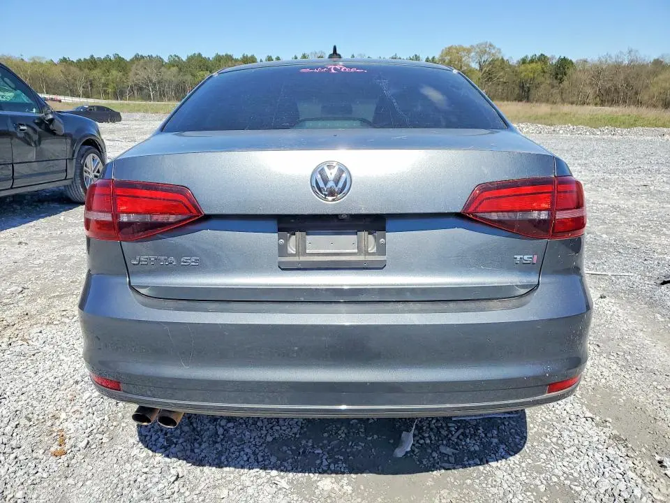 2017 VOLKSWAGEN JETTA SE  