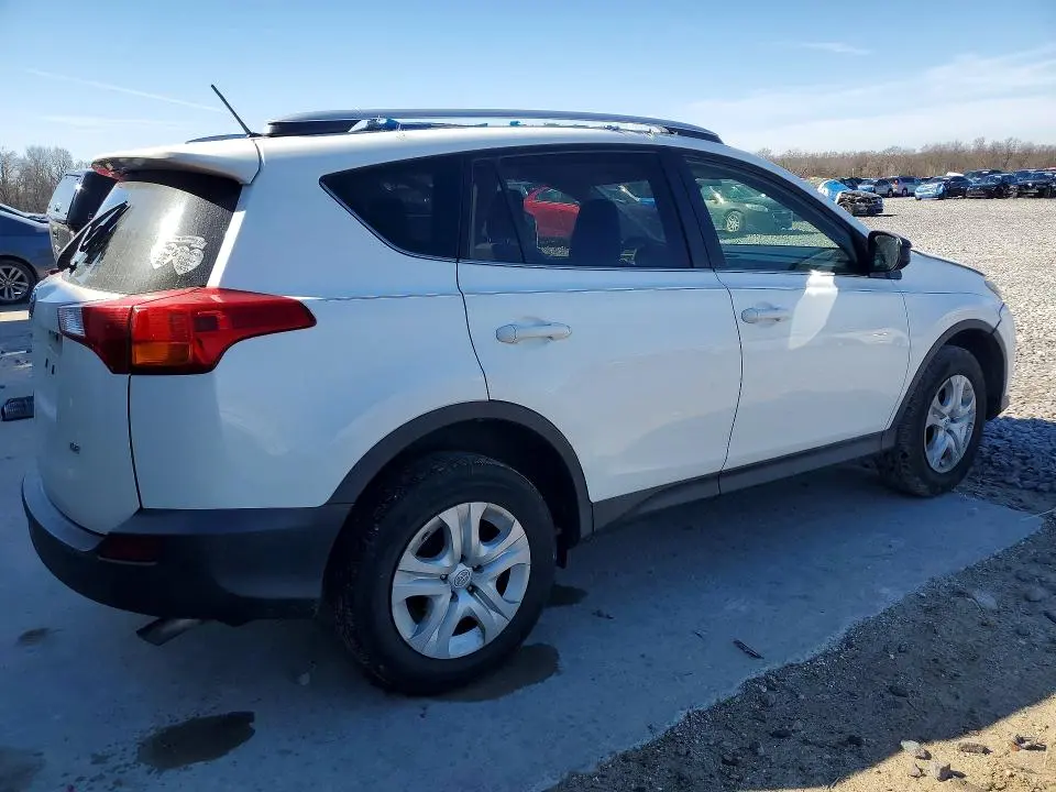 2015 TOYOTA RAV4 LE  