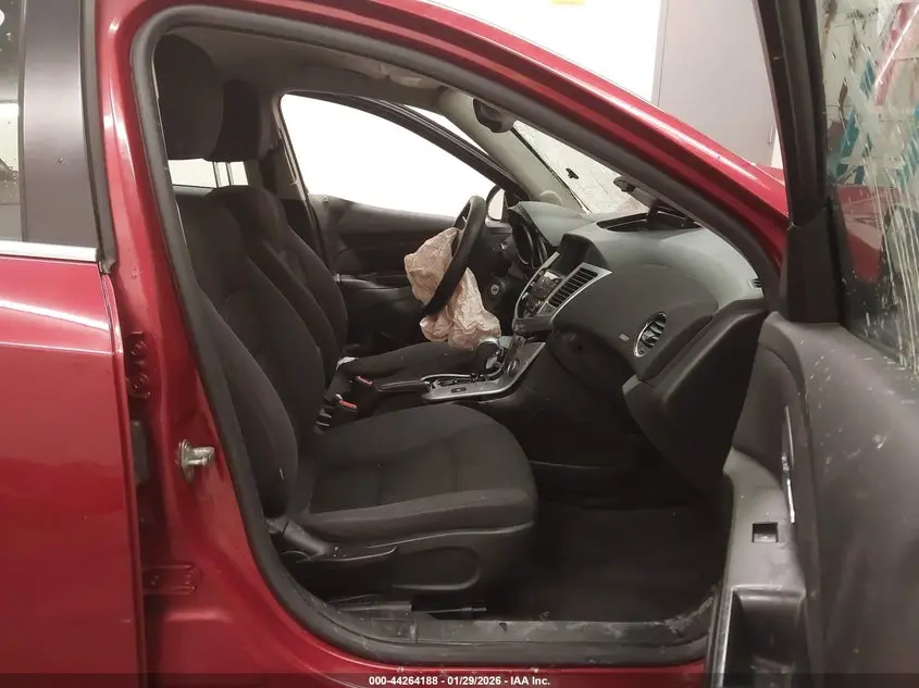 2013 CHEVROLET CRUZE 1LT AUTO