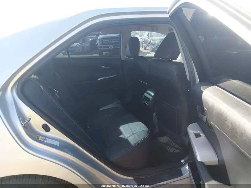 2012 TOYOTA CAMRY SE