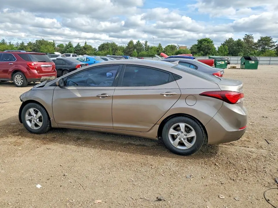 2015 HYUNDAI ELANTRA SE  