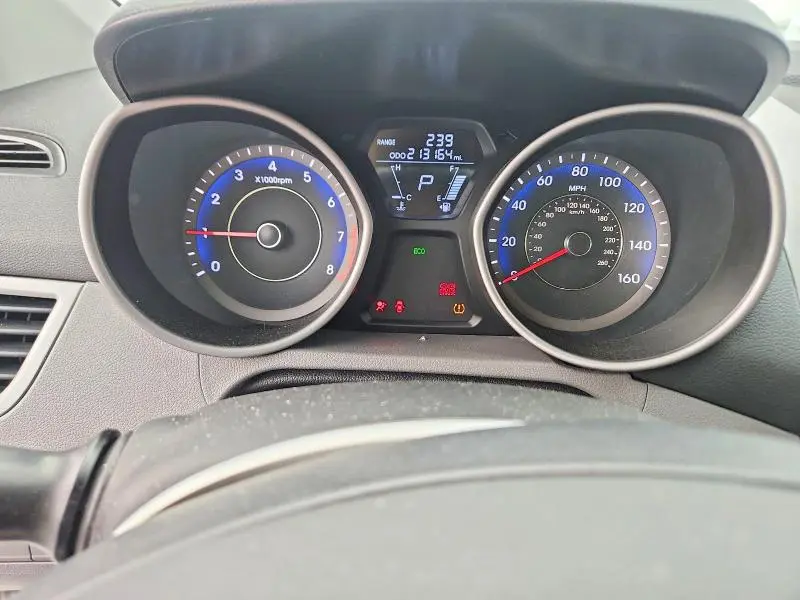 2012 HYUNDAI ELANTRA LIMITED  
