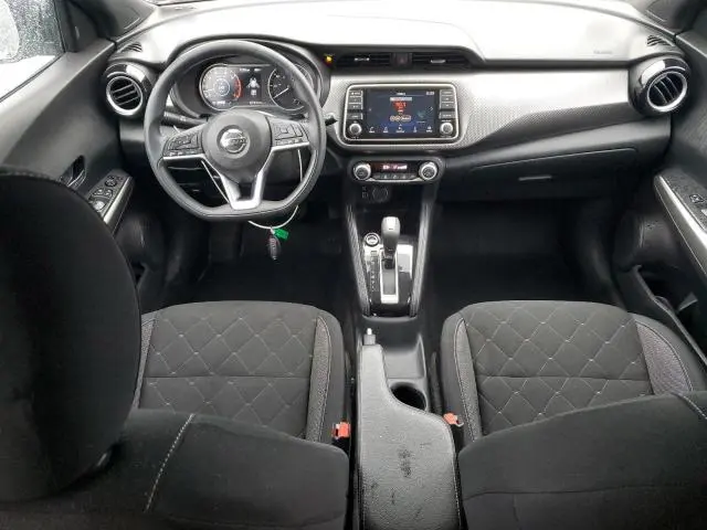 2020 NISSAN KICKS SV  