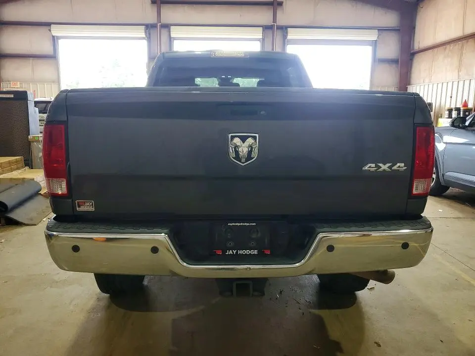 2018 RAM 2500 ST  