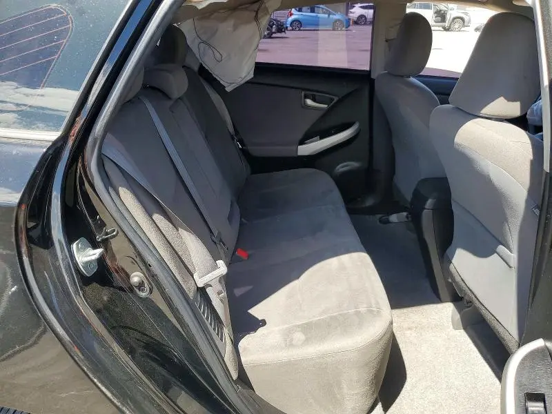 2015 TOYOTA PRIUS TWO  