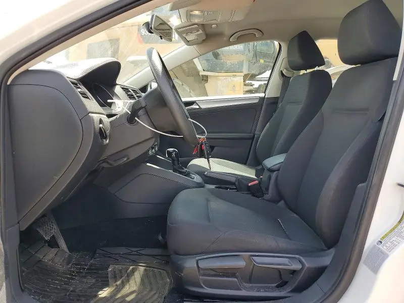 2015 VOLKSWAGEN JETTA BASE  