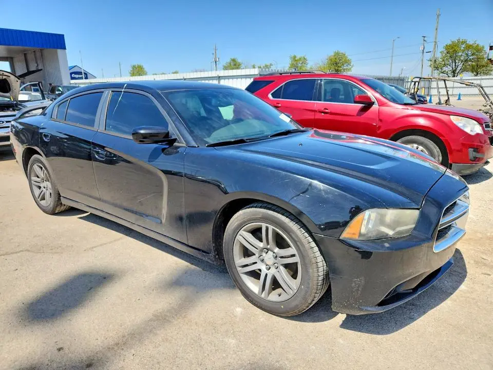 2014 DODGE CHARGER SXT  
